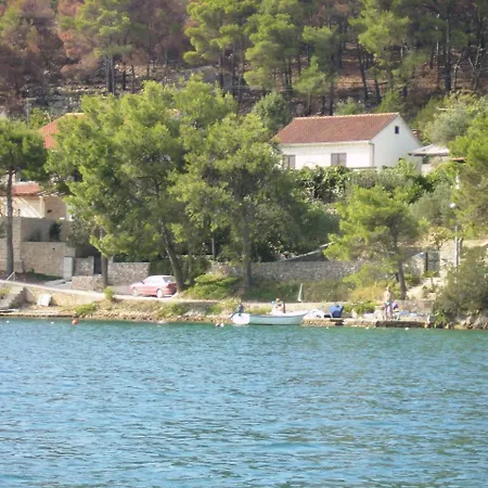 Apartman Vlado * Milna (Brac)